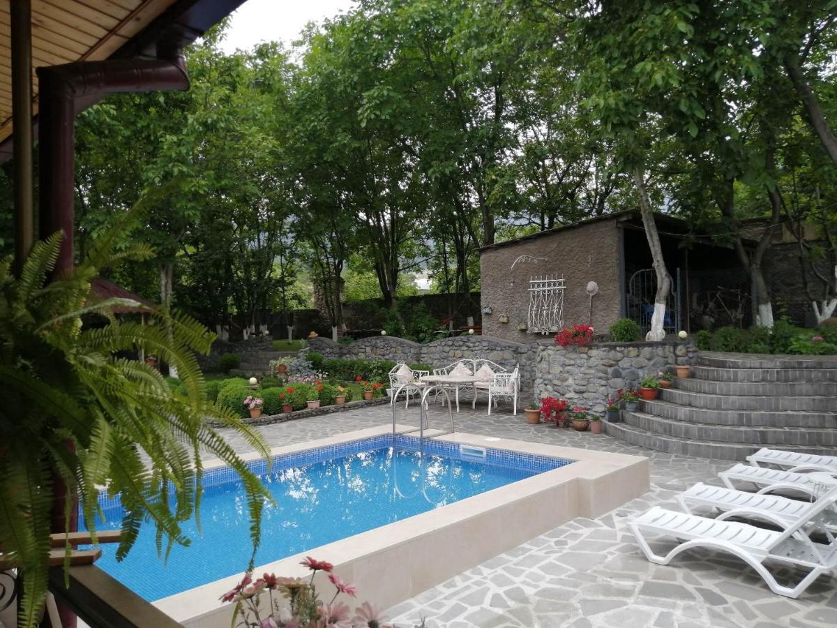 Family Hotel Lago & Wine Cellar Lagodehi Exterior foto